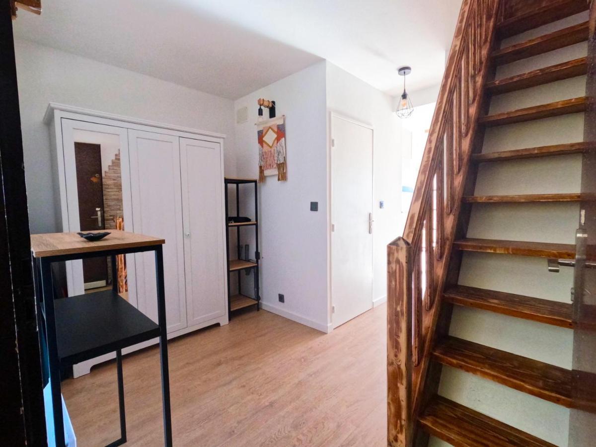 Appartement Hyeres - Costebelle Duplex Vue Mer Balcon Residence Privee Parking - Marie Caroline Extérieur photo