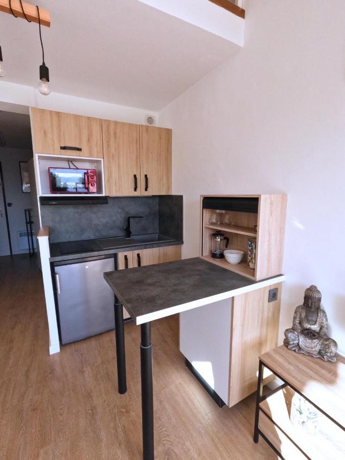 Appartement Hyeres - Costebelle Duplex Vue Mer Balcon Residence Privee Parking - Marie Caroline Extérieur photo